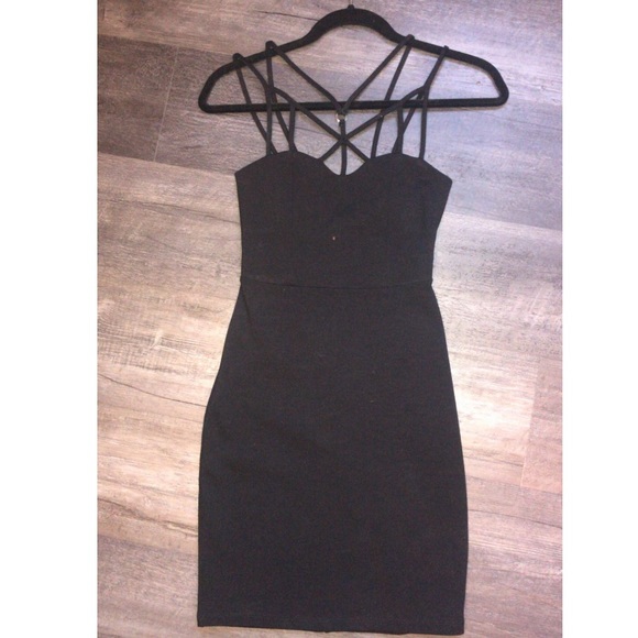 Dresses & Skirts - Dress Dresses & Skirts - Dress